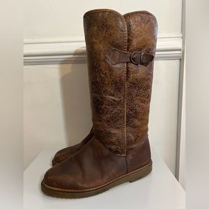 Vintage Eddie Bauer Shearling suede brown leather boots size 7.5 wide calf UGG